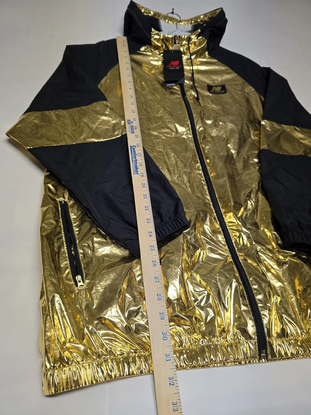 NWT New Balance Athletics Podium Shine Windbreaker Jacket